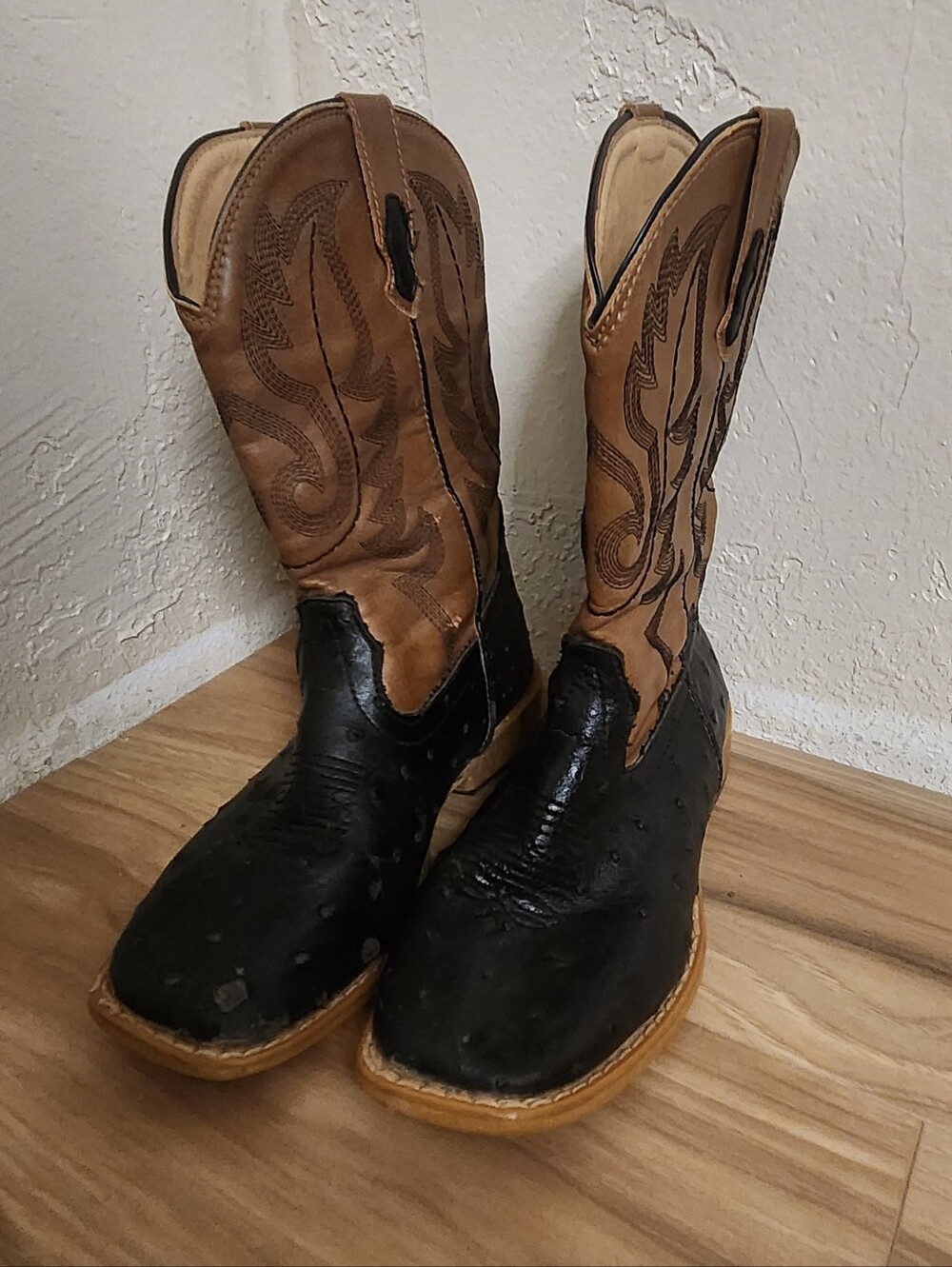 Roper Two-Tone Western Cowboy Boots Faux Ostrich Leather